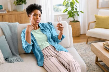 Earlier Menopause Linked With Faster Cognitive Decline